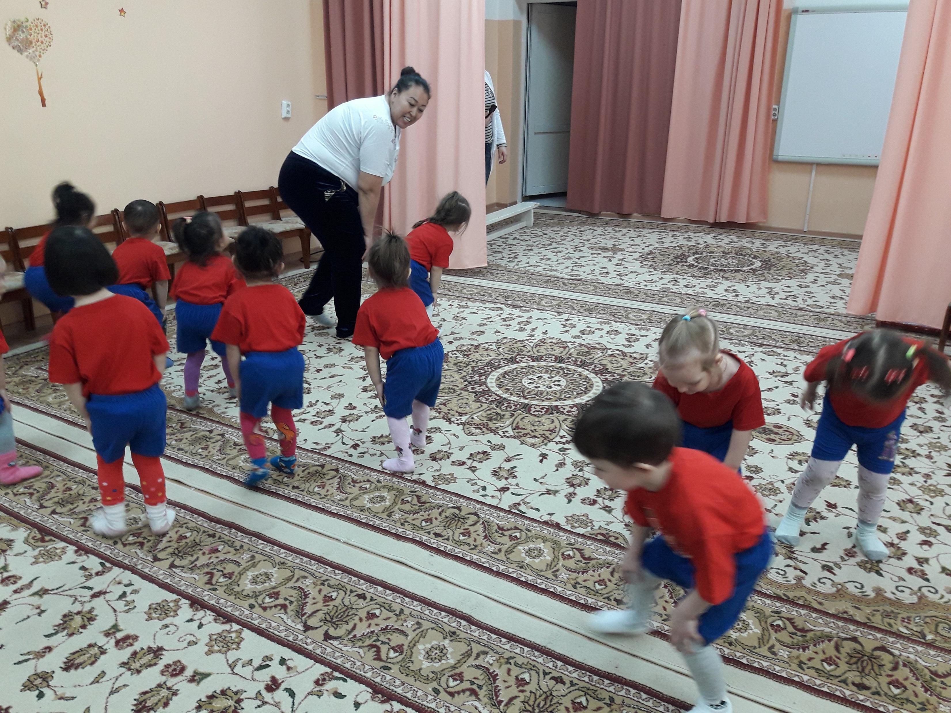 "Денсаулық"білім беру саласы, "Дене шынықтыру" ҰОҚ, "Дені саудын, жаны сау" ІІ-кіші топ